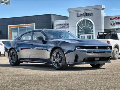 ~An AMVIC licensed dealer~ ... Engine: Straight 6 Cylinder Engine 3.0L L/100Km City: 14.1 L/100Km Hw...