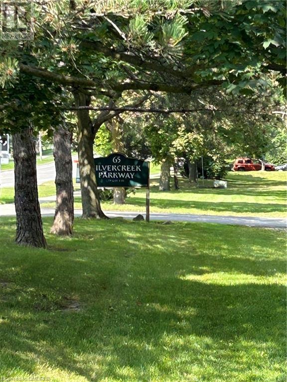 65 SILVERCREEK Parkway N Unit 103 Guelph, Ontario Condos for Sale