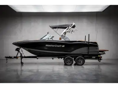 US-MBC4JCD8H718 Découvrez ce MasterCraft XT22 2018 exceptionnel; ce bateau se démarque instantanémen...