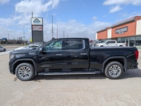 Come finance this vehicle with us. Apply on our website stonebridgeauto.com 2022 GMC Sierra Denali C... (image 5)