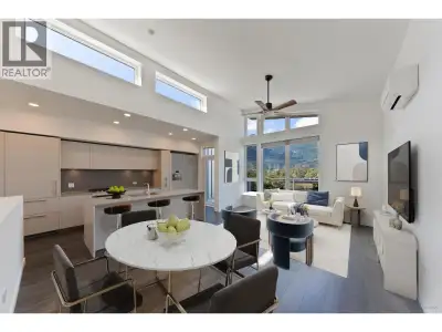 Welcome to Villa #21 in the renowned Redbrick development by Kingswood Properties. This spacious tow...