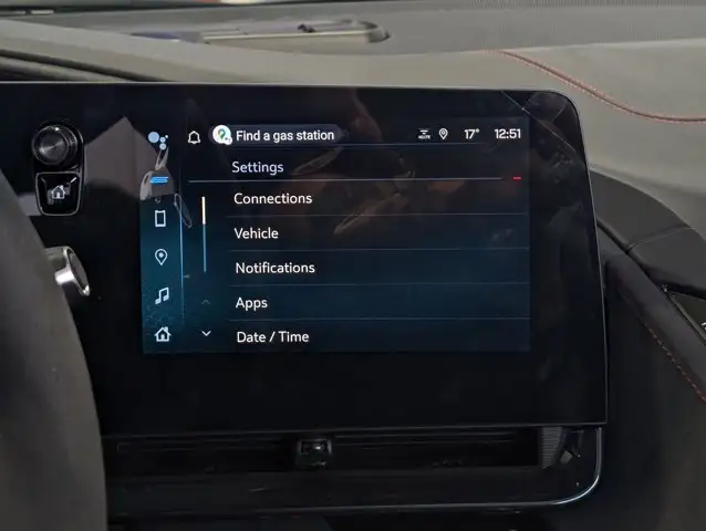 2025 Chevrolet Corvette E-Ray 3LZ- 6.2L V8 - 2.5 Sec 0-60 in Cars & Trucks in Barrie - Image 27