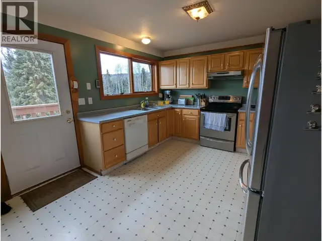 8516 BLUFF ROAD Telkwa, British Columbia in Houses for Sale in Smithers - Image 14