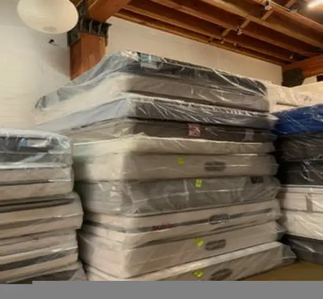 QUEEN DOUBLE AND SINGLE SIZE USED MATTRESSES in Beds & Mattresses in Delta/Surrey/Langley - Image 4