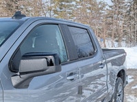 Powerful Gas V8 5.3L engine | Advanced safety with adaptive cruise control | Heated steering wheel f... (image 1)