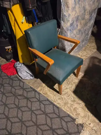 Fauteuil vintage, View more