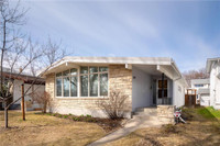 1642 MATHERS Bay W Winnipeg, Manitoba