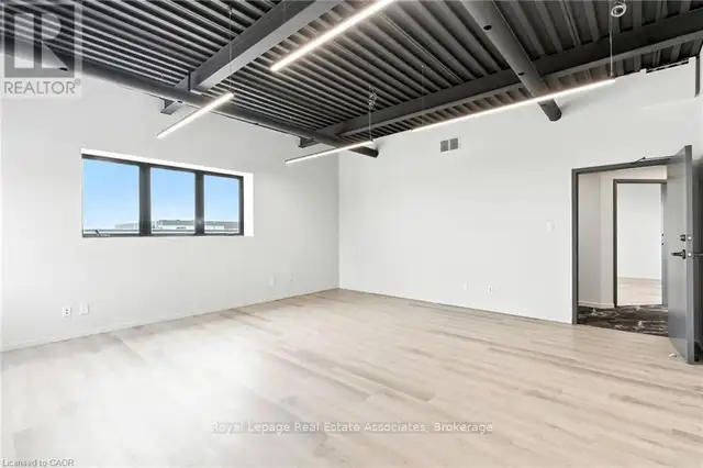 205 - 1232 NORTHSIDE ROAD Burlington (Industrial Burlington), On in Commercial & Office Space for Rent in Oakville / Halton Region - Image 2