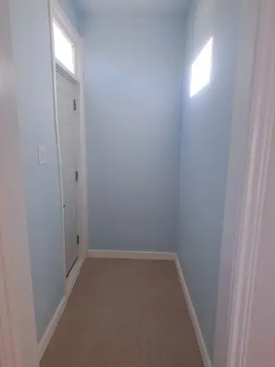 3D PROPERTY MANAGEMENT Bookings: (506)631-8016 **Available Now** **Ground-Level 3-Bedroom Apartment...