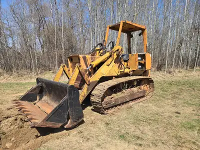 This item(s) are selling by Online Timed Auction Auction for the Estate of Thomas Cliff Bidding Open...