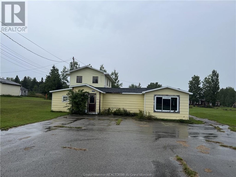 380 Main ST Lorne, New Brunswick Houses for Sale Bathurst Kijiji