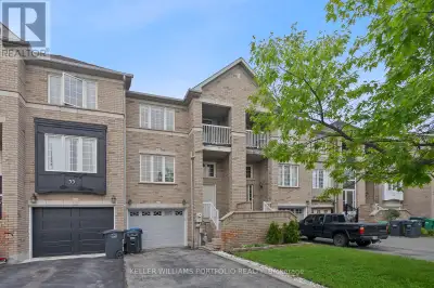 33 CEDARVALLEY BOULEVARD Brampton (Northwest Sandalwood Parkway)