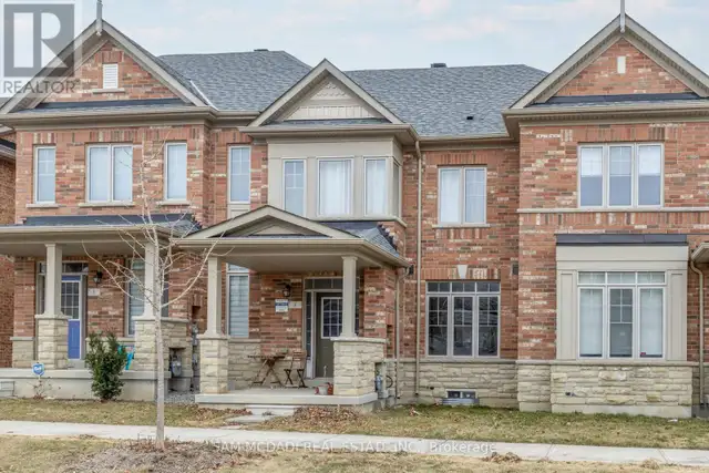 3 Henry Bauer Avenue Markham (Berczy), Ontario, photo 2 of 4