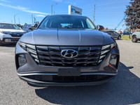 LOW KMS! AWD, APPLE CARPLAY/ANDROID AUTO, HANDSFREE BLUETOOTH, FORWARD COLLISION WARNING, LANE KEEP... (image 4)