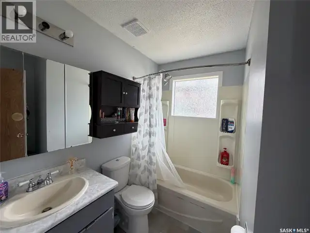 217 4th AVENUE E Spiritwood, Saskatchewan in Houses for Sale in Prince Albert - Image 9