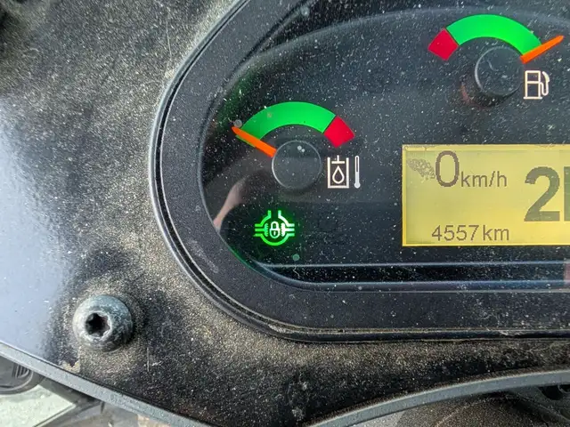 2020 CATERPILLAR 908M in Heavy Equipment in Edmonton - Image 35