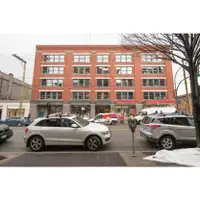Find office space in Yaletown for 1 person