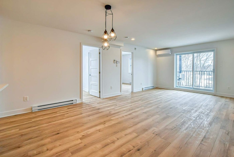 STLIN 5½ À LOUER 1ER JUILLET Locations longue durée Laurentides