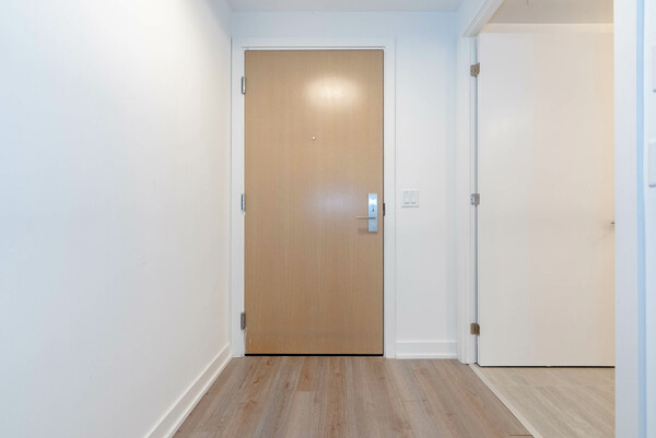357 King Street West #1809, Downtown Toronto in Condos for Sale in City of Toronto - Image 3