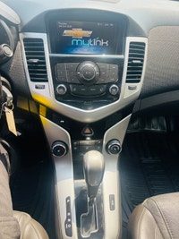 2015 Chevrolet Cruze 2LT - Year: 2015- Make: Chevrolet- Model: Cruze- Mileage: 216,664km- Transmissi... (image 8)