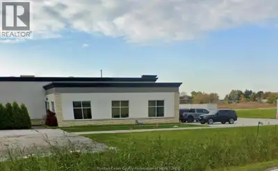 FOR LEASE APPROX 10,000 SQ FT UNIT ""B"" CLEAN STORAGE AND WAREHOUSING FACILITY. 12 FT X 8 FT RECESS...