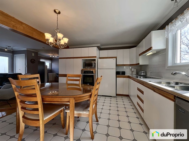 $315,000 - Bungalow for sale in Amqui — photo 3