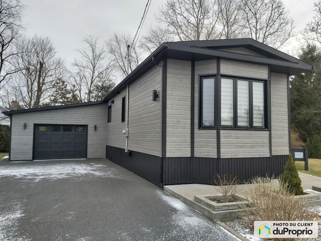 $548,000 - Manufactured home for sale in Venise-En-Quebec — photo 2