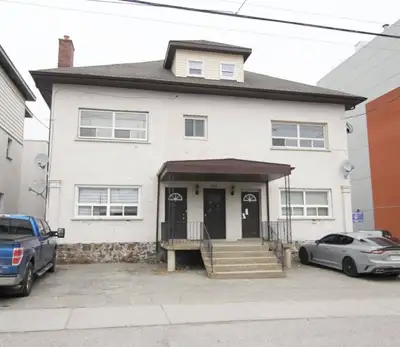 Suite Amenities Multi-family unit About Situated just on the outskirts downtown Sudbury, this low ri...