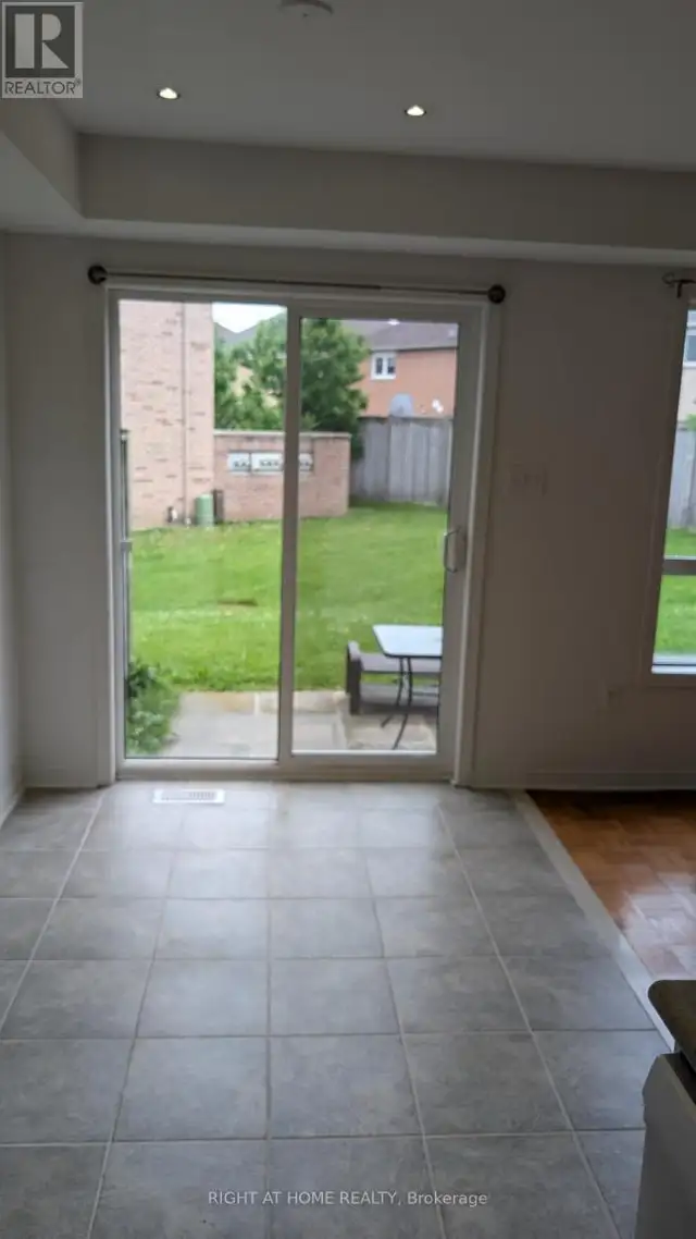 24 - 770 OTHELLO COURT Mississauga (Meadowvale Village), Ontario in Long Term Rentals in Mississauga / Peel Region - Image 7