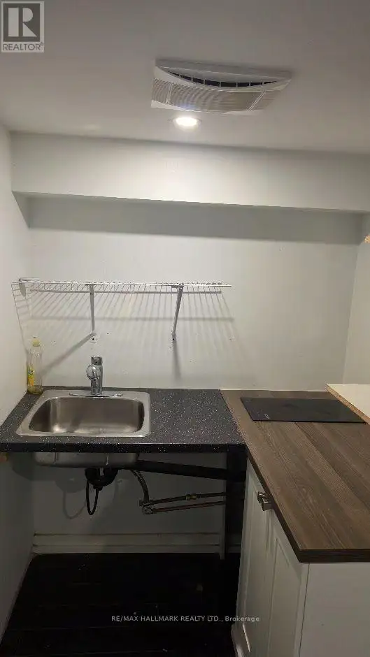 888 KROSNO BOULEVARD Pickering (Bay Ridges), Ontario in Long Term Rentals in Oshawa / Durham Region - Image 10