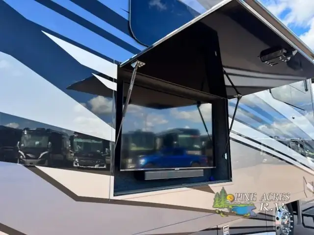 2024 Newmar Ventana 3512 Diesel Pusher in RVs & Motorhomes in Moncton - Image 5