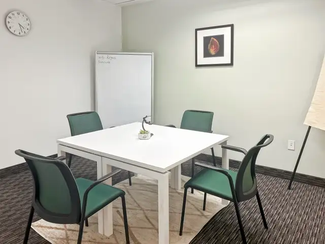 Office space for rent for 1 person in Purdy's Wharf in Commercial & Office Space for Rent in City of Halifax - Image 18