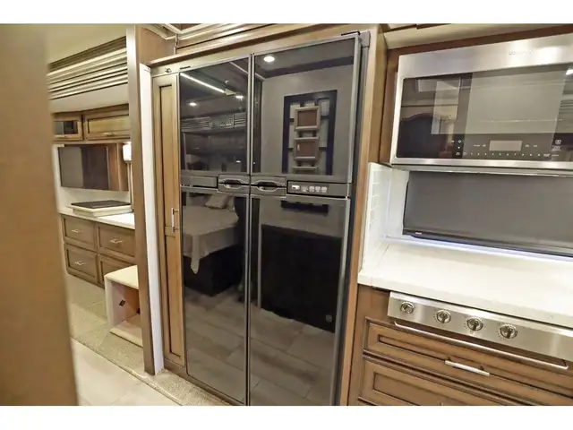 2020 Newmar Ventana 3407 Pusher Diesel 360HP, Classe A in RVs & Motorhomes in Laval / North Shore - Image 18