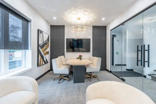 BURLINGTON * Modern Private Office with Parking & Amenities* in Commercial & Office Space for Rent in Oakville / Halton Region - Image 9