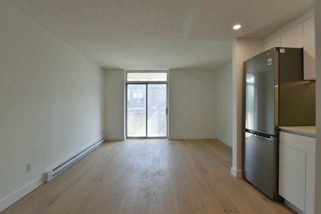 1595 Rachel — photo 3