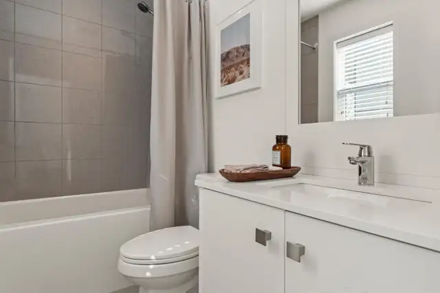 6 1968 NORTH PARALLEL ROAD Abbotsford, British Columbia in Condos for Sale in Abbotsford - Image 27