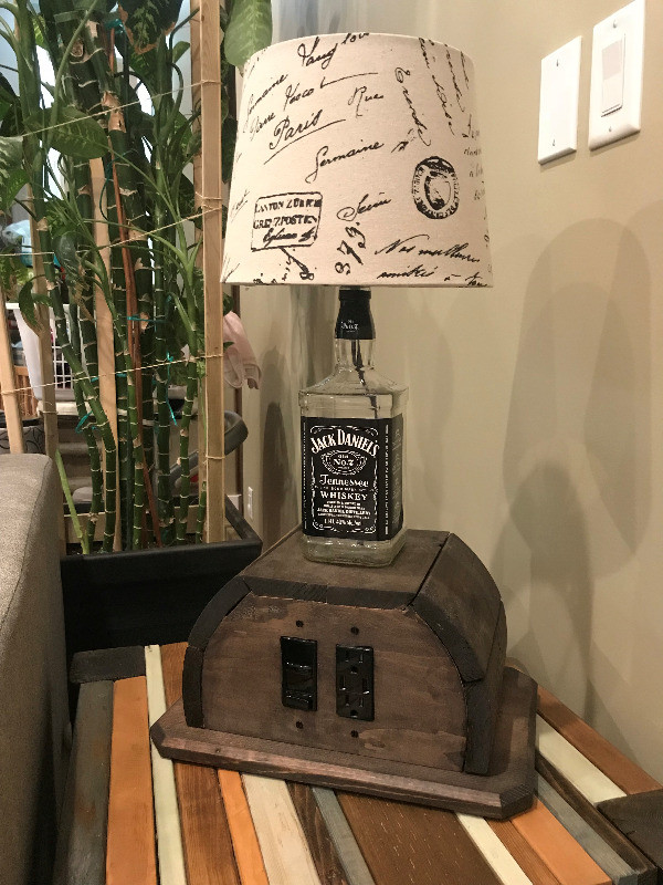 Used, Jack Daniel’s Lamp with USB/Plug-Ins/Dimmer for sale  