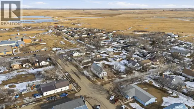 312 Main STREET Central Butte, Saskatchewan in Commercial & Office Space for Sale in Moose Jaw - Image 35