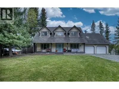 Great family home in desirable Horse Lake neighbourhood! This 5 bedroom 3 bathroom home features rec...