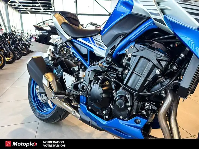 2020 KAWASAKI Z900 ABS in Street, Cruisers & Choppers in Gatineau - Image 5