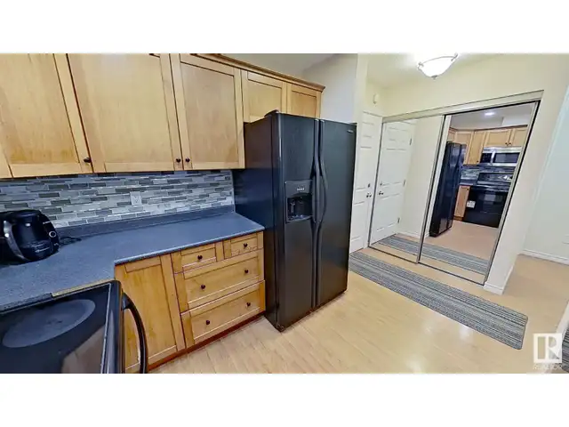 #119 12110 106 AV NW NW Edmonton, Alberta in Condos for Sale in Edmonton - Image 6
