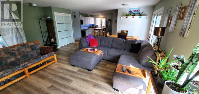 217 10th AVENUE W Kindersley, Saskatchewan in Houses for Sale in Saskatoon - Image 3