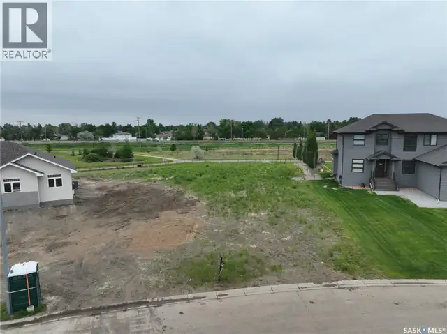 236 Iron Bridge DRIVE Moose Jaw, Saskatchewan in Land for Sale in Moose Jaw - Image 5