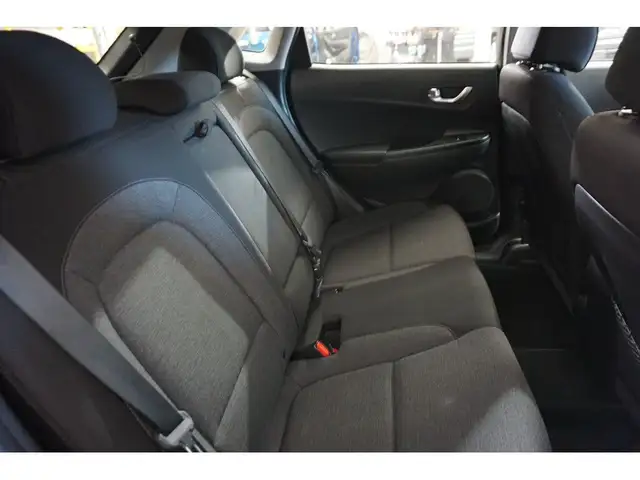 2022 Hyundai Kona Electric EV ELECTRIC / PREFERRED SIÈGES CARPLA in Cars & Trucks in Lévis - Image 35