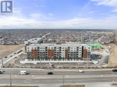 4775 WALKER ROAD Unit# 102 Windsor, Ontario