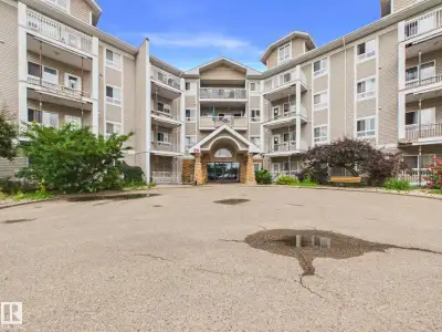 Welcome to this beautifully maintained 2 bed, 2 bath condo in the desirable community of The Hampton...
