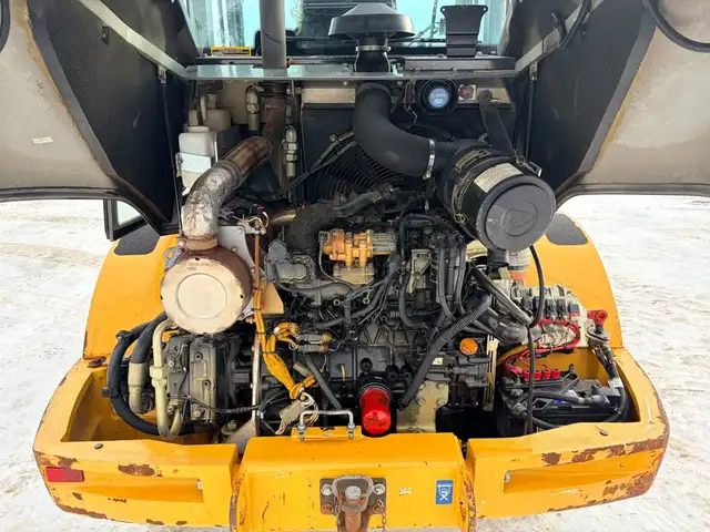 2018 JOHN DEERE 244K ARTICULATING LOADER-BOBCAT,KUBOTA ETC in Heavy Equipment in Regina - Image 9