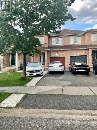 16 LONESTAR CRESCENT Brampton (Fletcher's Meadow), Ontario