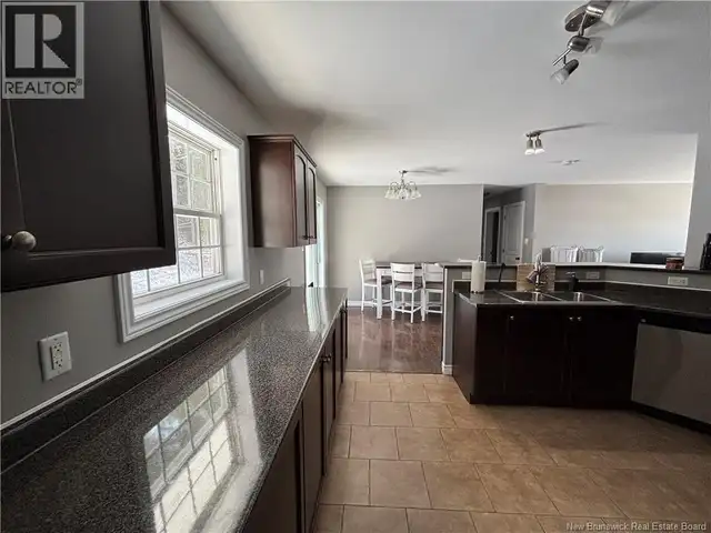 4506 Hwy 102 Upper Kingsclear, New Brunswick in Houses for Sale in Fredericton - Image 8