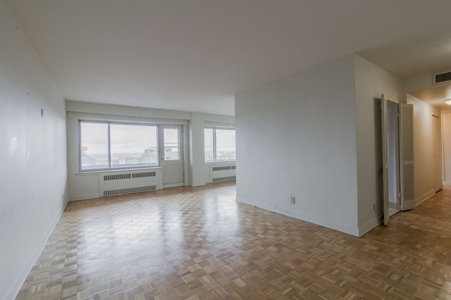 3555 Cote-des-Neiges Road — photo 2